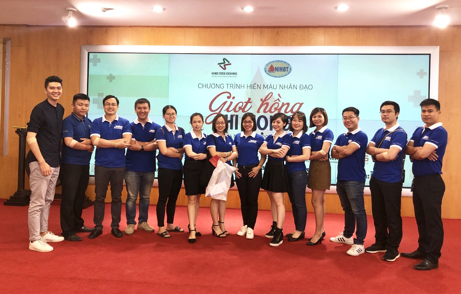 MBS THAM GIA CHƯƠNG TRÌNH “GIỌT HỒNG HY VỌNG – 2019”