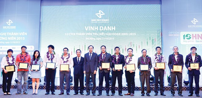 Khách hàng đặt niềm tin, MBS trao cơ hội